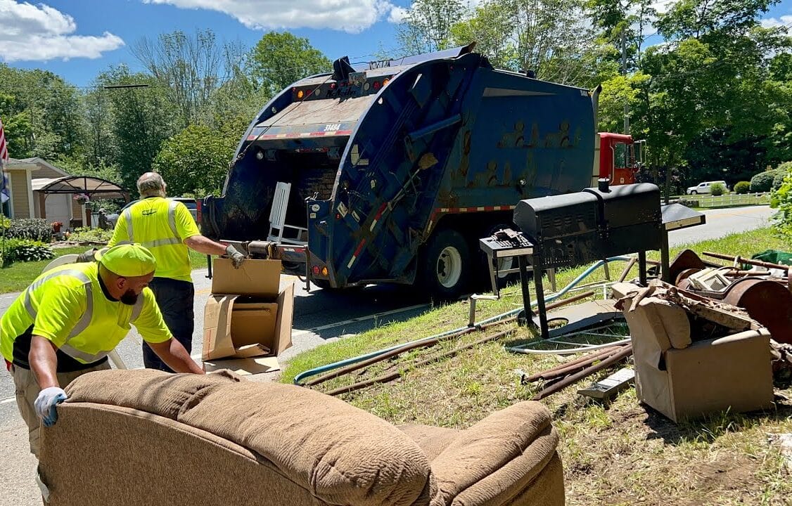 Murrieta junk sofa removal near me